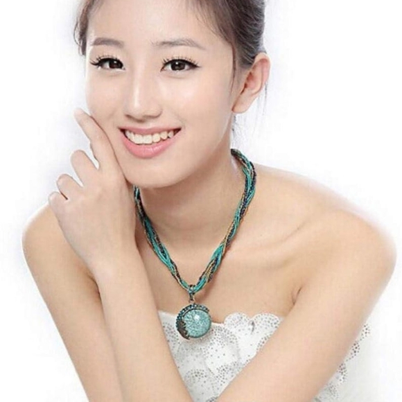 Retro Vintage Boho Turq. Rhinestone Necklace Alexandrite Pendant NEW - Picture 2 of 5